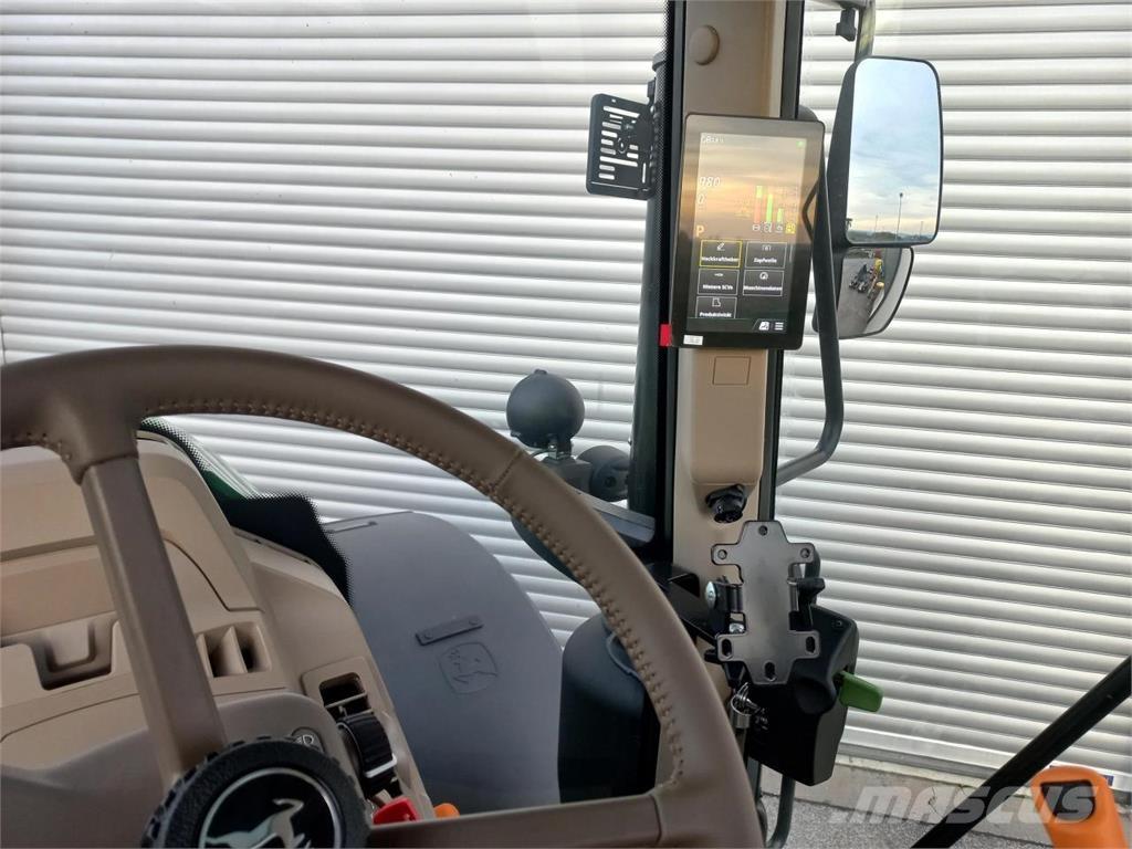 John Deere 6M 155 Traktory