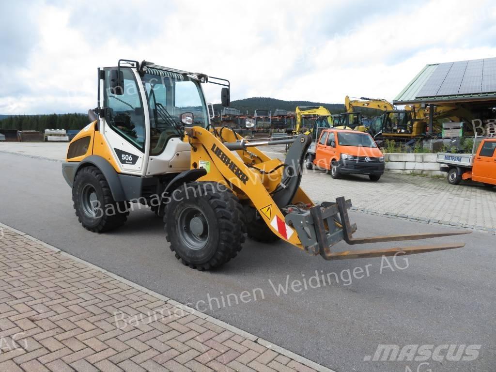 Liebherr 506 Kolové nakladače