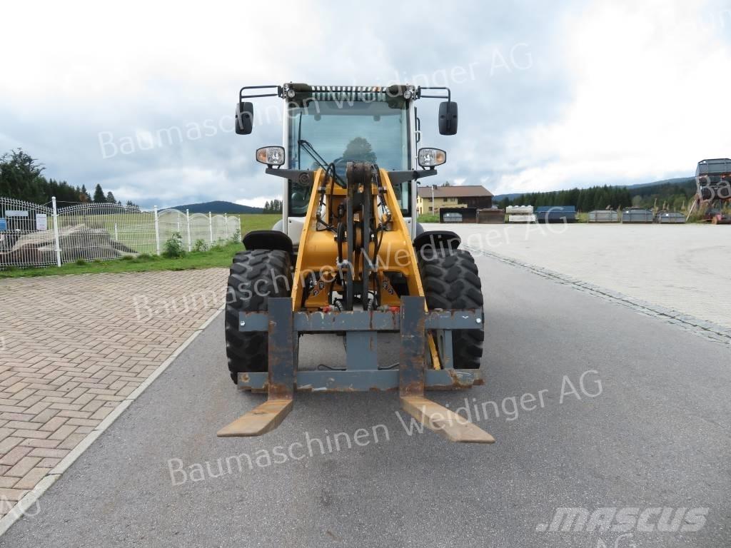 Liebherr 506 Kolové nakladače