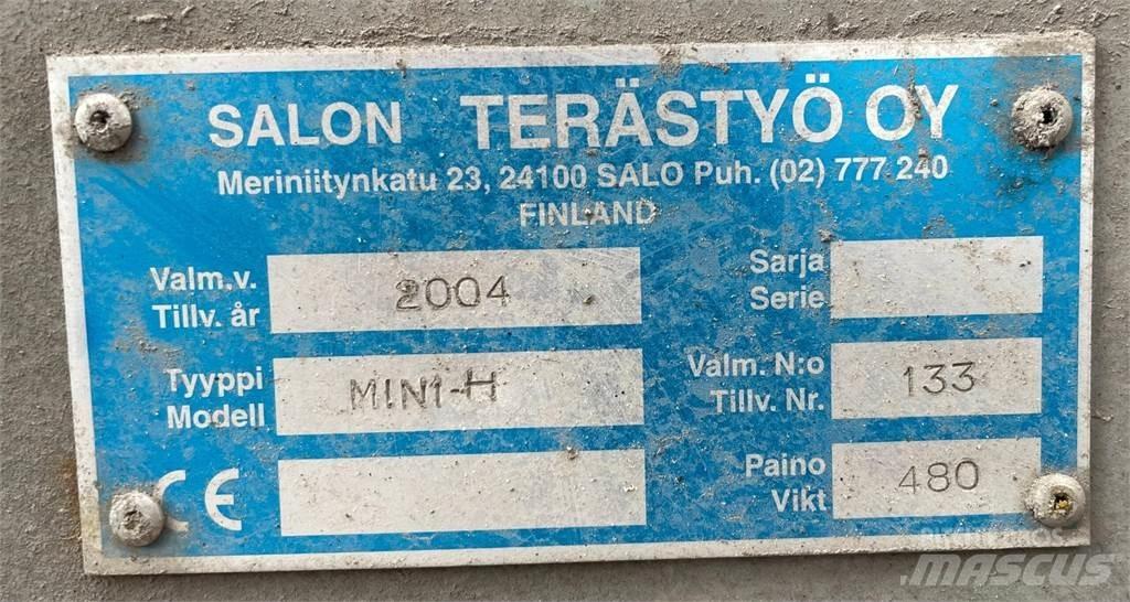 LM Trac 486 Kompaktní traktory