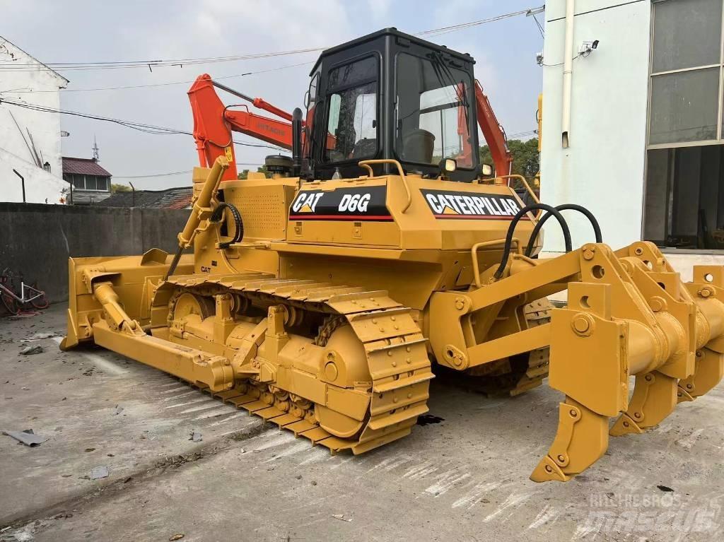 CAT D6G Pásové dozery