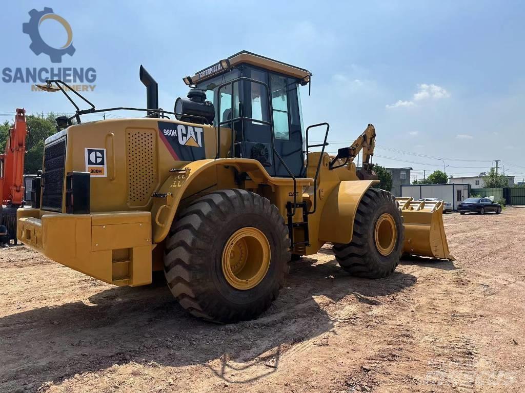 CAT 980 H Kolové nakladače