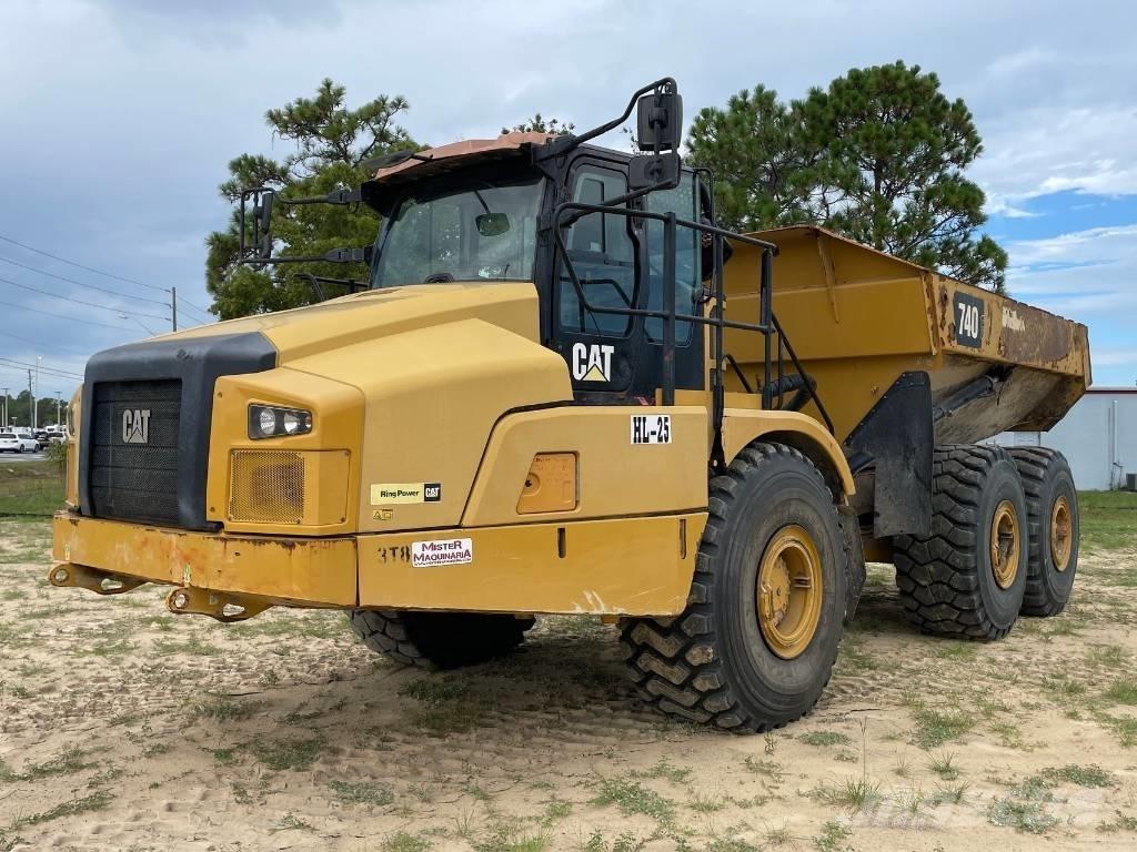 CAT 740 GC Kloubové dempry