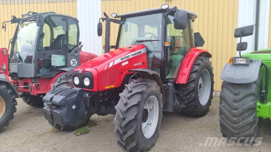 Massey Ferguson 5435 Traktory