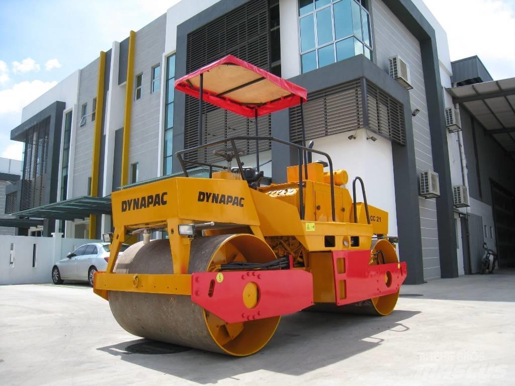 Dynapac CC 211 Tandemové válce
