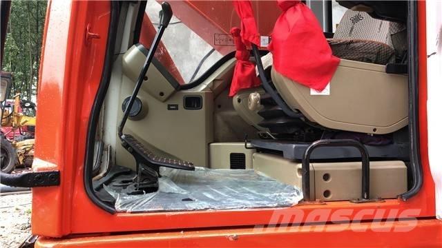 Doosan DH225 Pásová rýpadla