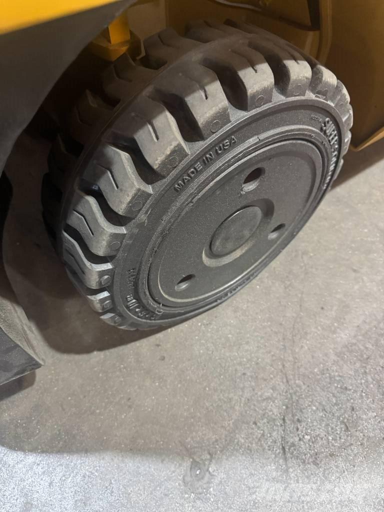 CAT 2C 6000 Další