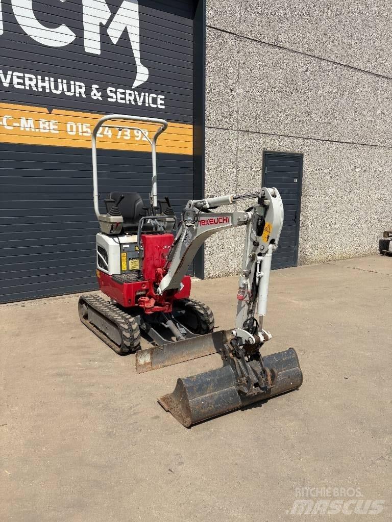 Takeuchi TB 210 R Mini rýpadla < 7t