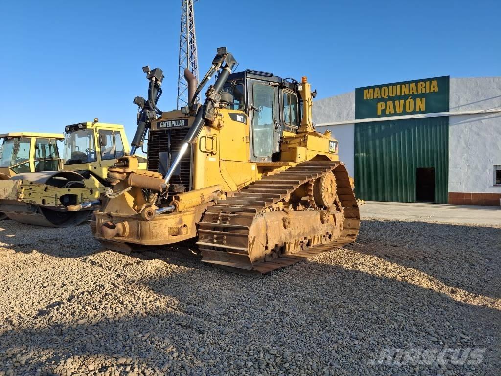 CAT D 6 T LGP Pásové dozery