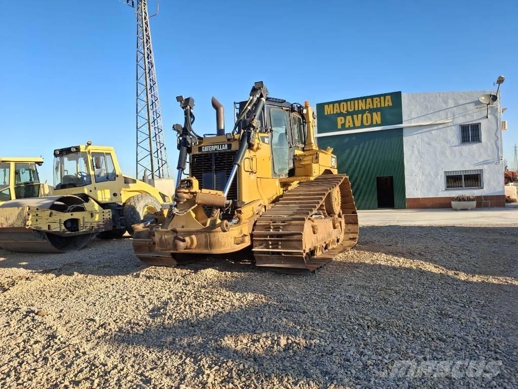 CAT D 6 T LGP Pásové dozery