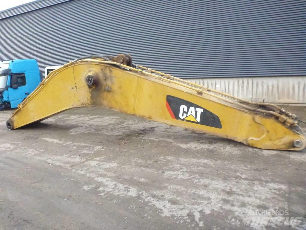 CAT 374 D, 297-7355 Výložníky a lžíce