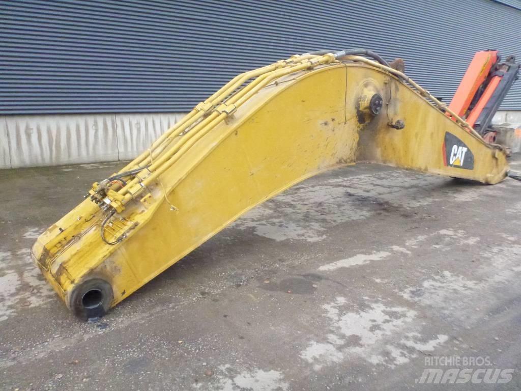 CAT 374 D, 297-7355 Výložníky a lžíce