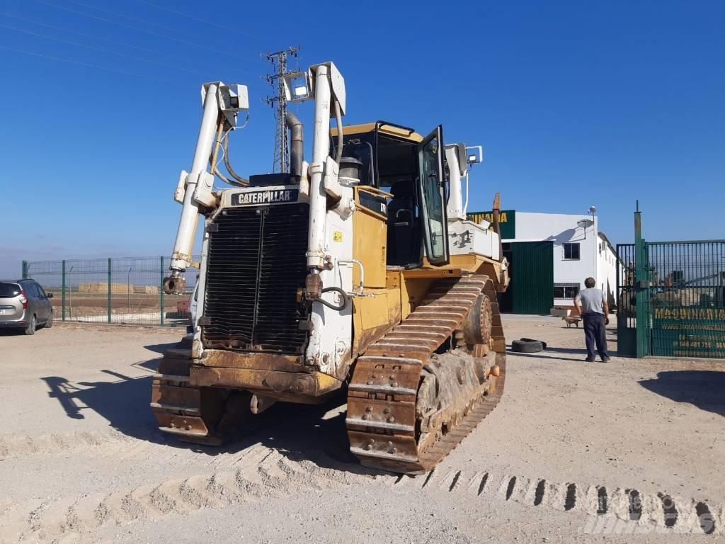 CAT D 7 R II Pásové dozery