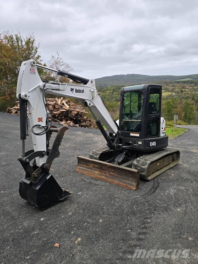 Bobcat E 45 Mini rýpadla < 7t