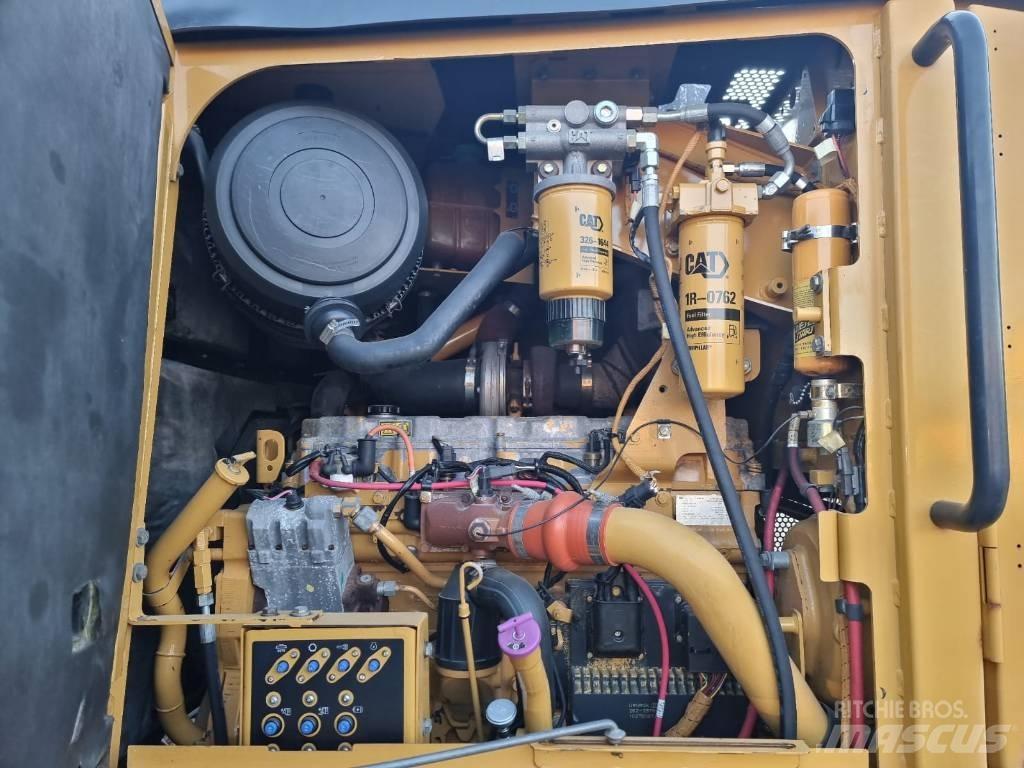 CAT 160 M Grejdry