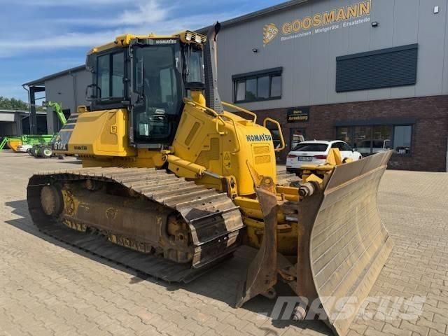 Komatsu D 61 PX-23 Pásové dozery