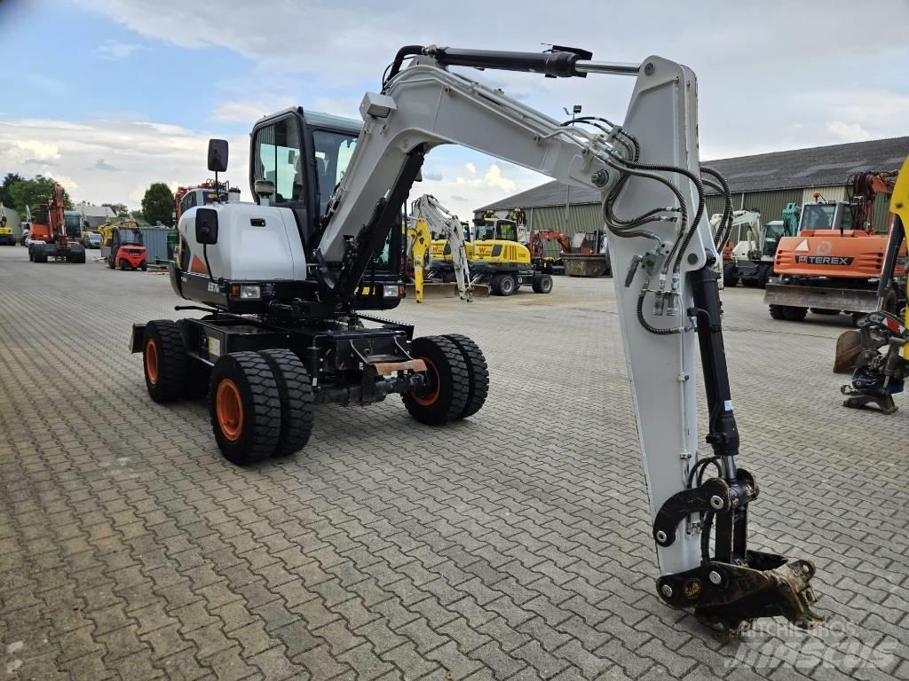 Bobcat E57W Kolová rýpadla