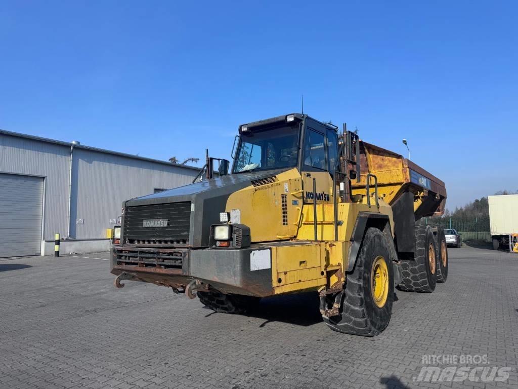Komatsu HM400-2 Kloubové dempry