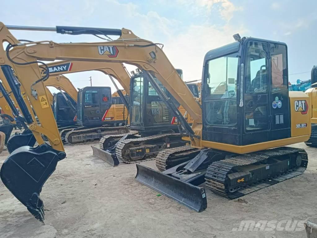 CAT 305.5 Mini rýpadla < 7t