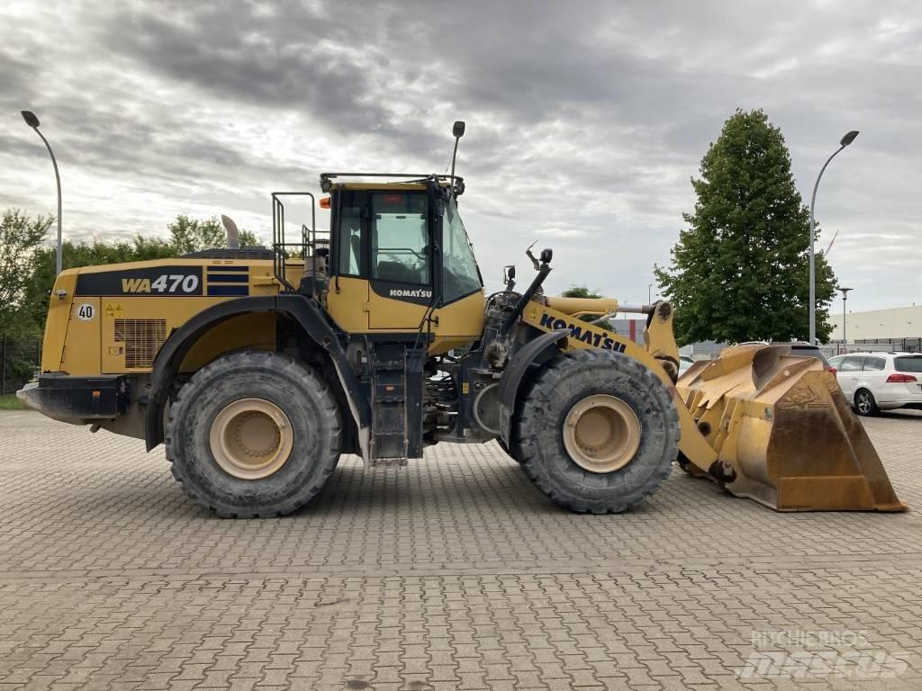 Komatsu WA 470-8 Kolové nakladače