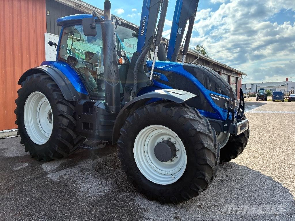 Valtra T 194 Versu Traktory