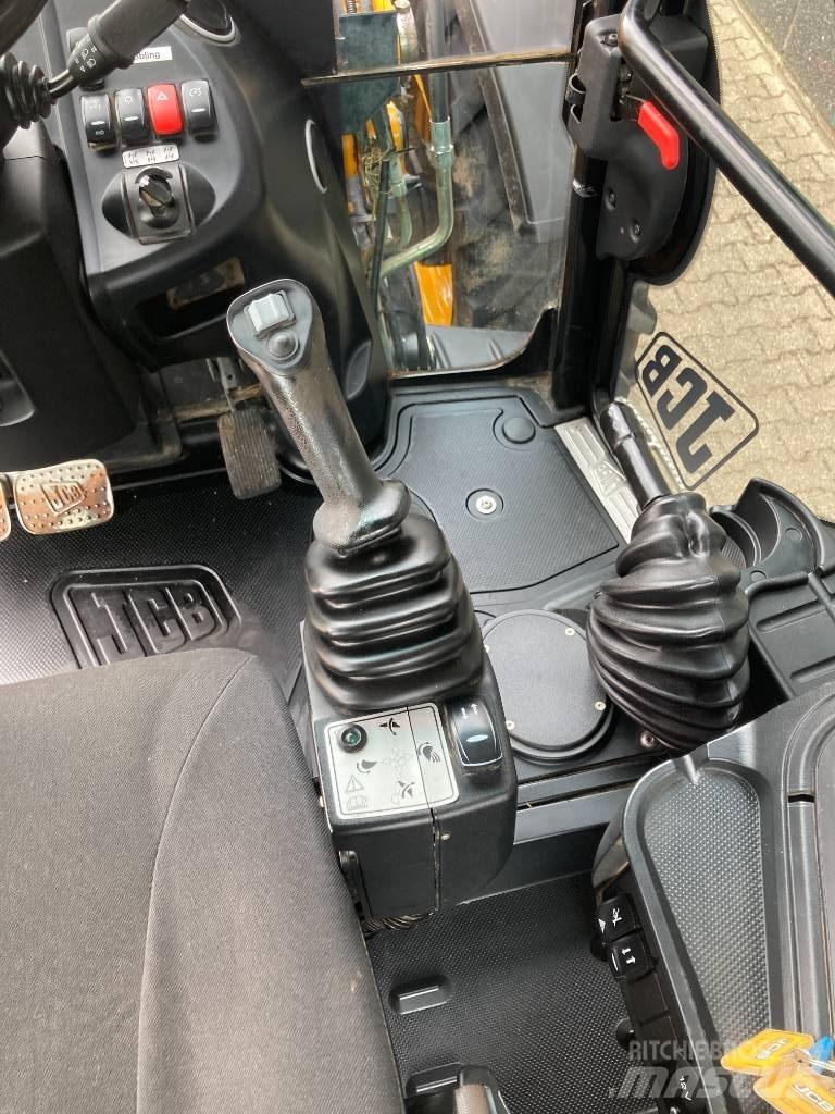 JCB 4 CX Rýpadlo-nakladače
