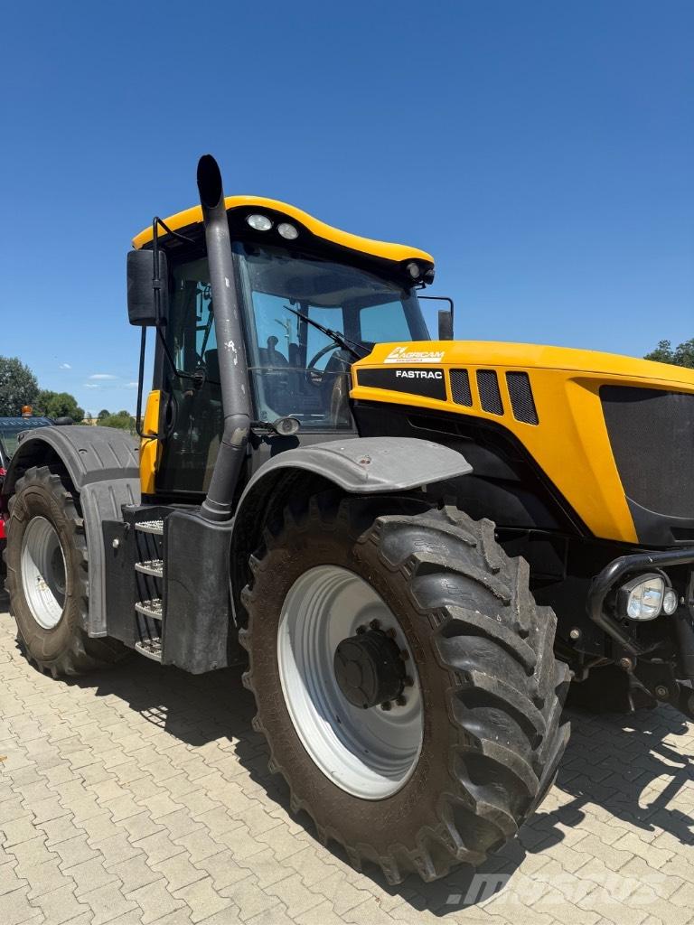 JCB JCB Fastrack3230 Traktory