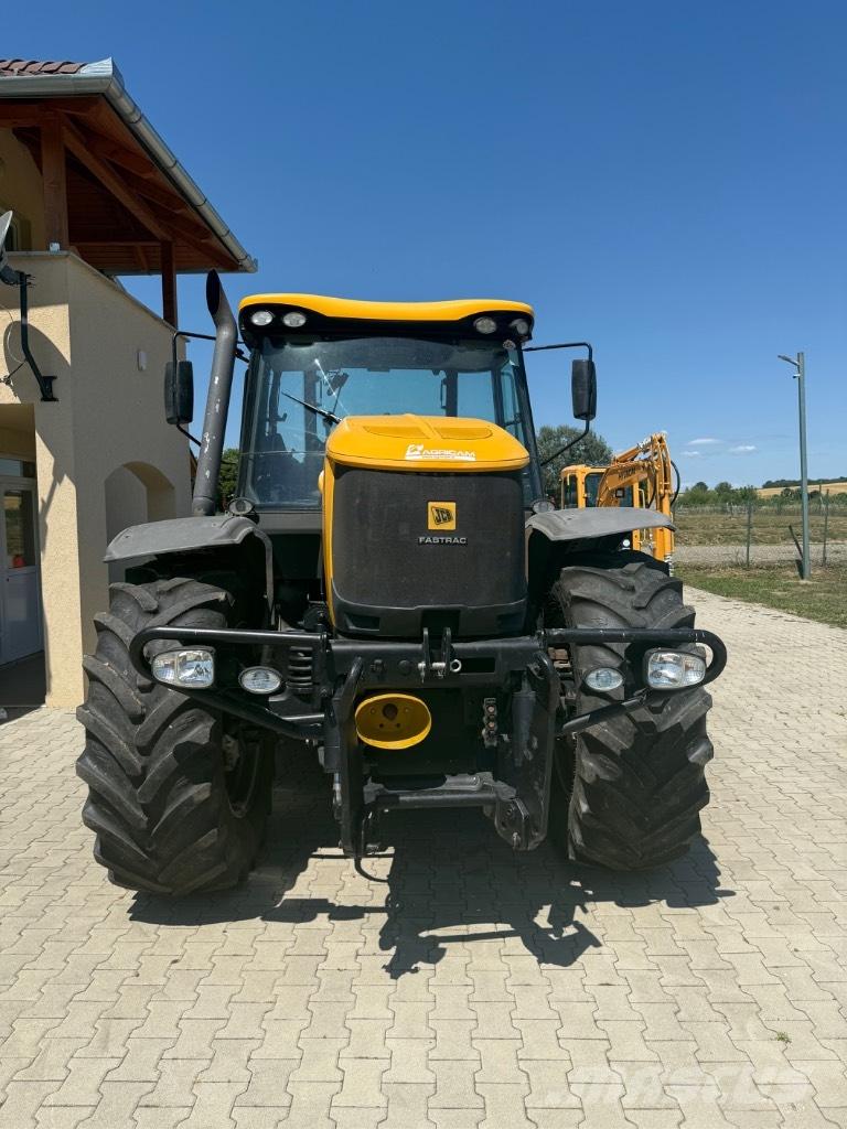 JCB JCB Fastrack3230 Traktory