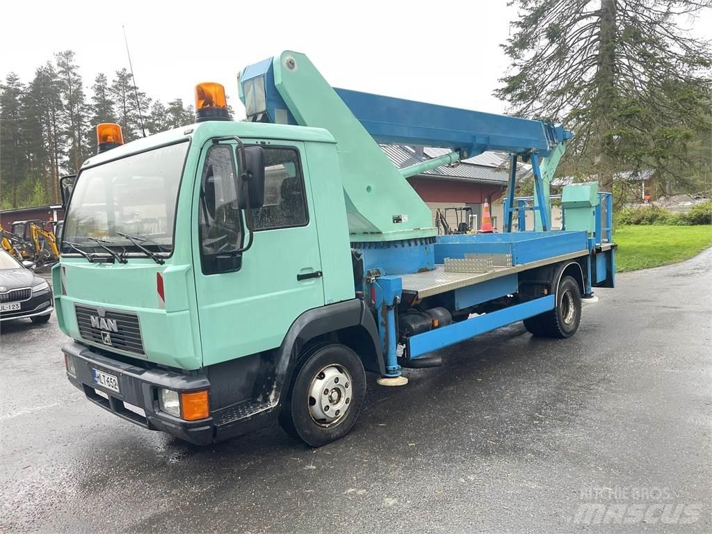 MAN L200 4x2-4300 Autoplošiny