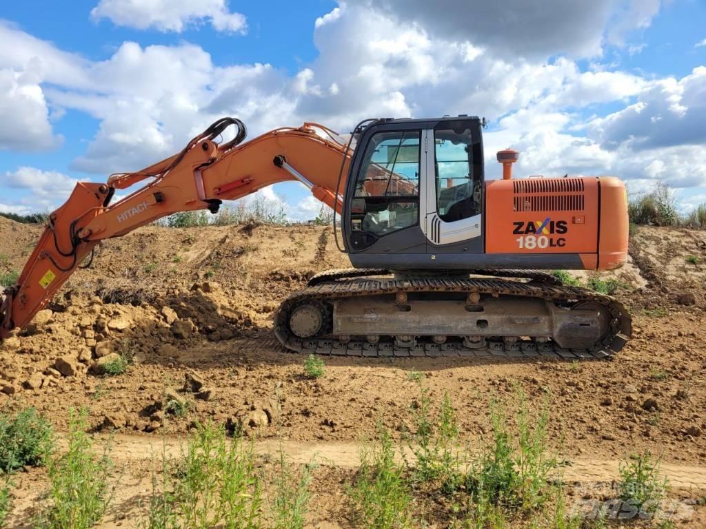 Hitachi 180 Pásová rýpadla