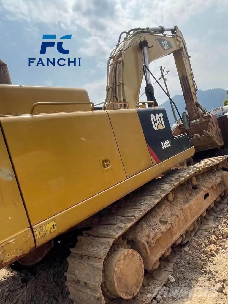 CAT 349 D 2 L Pásová rýpadla