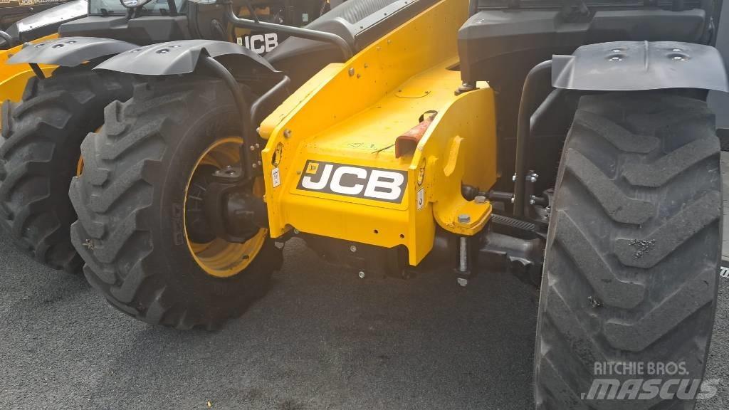JCB 535-95 Teleskopické manipulátory