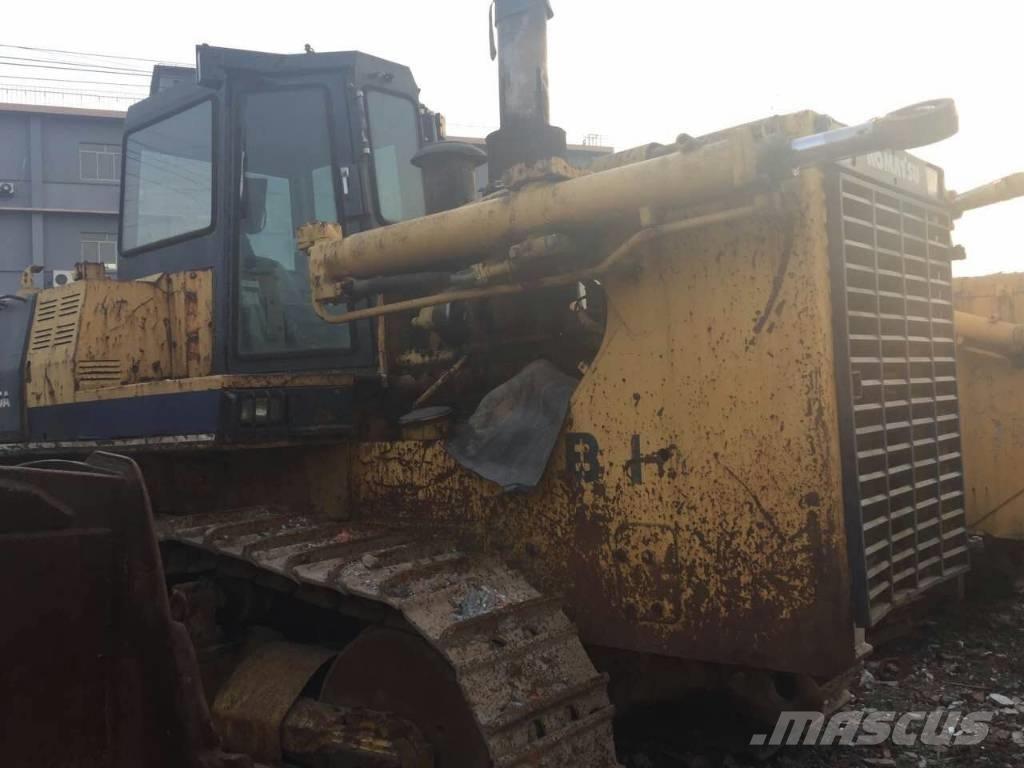 Komatsu D 155 A-1 Pásové dozery