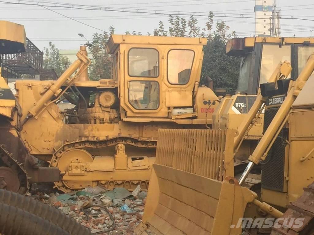 Komatsu D 155 A-1 Pásové dozery