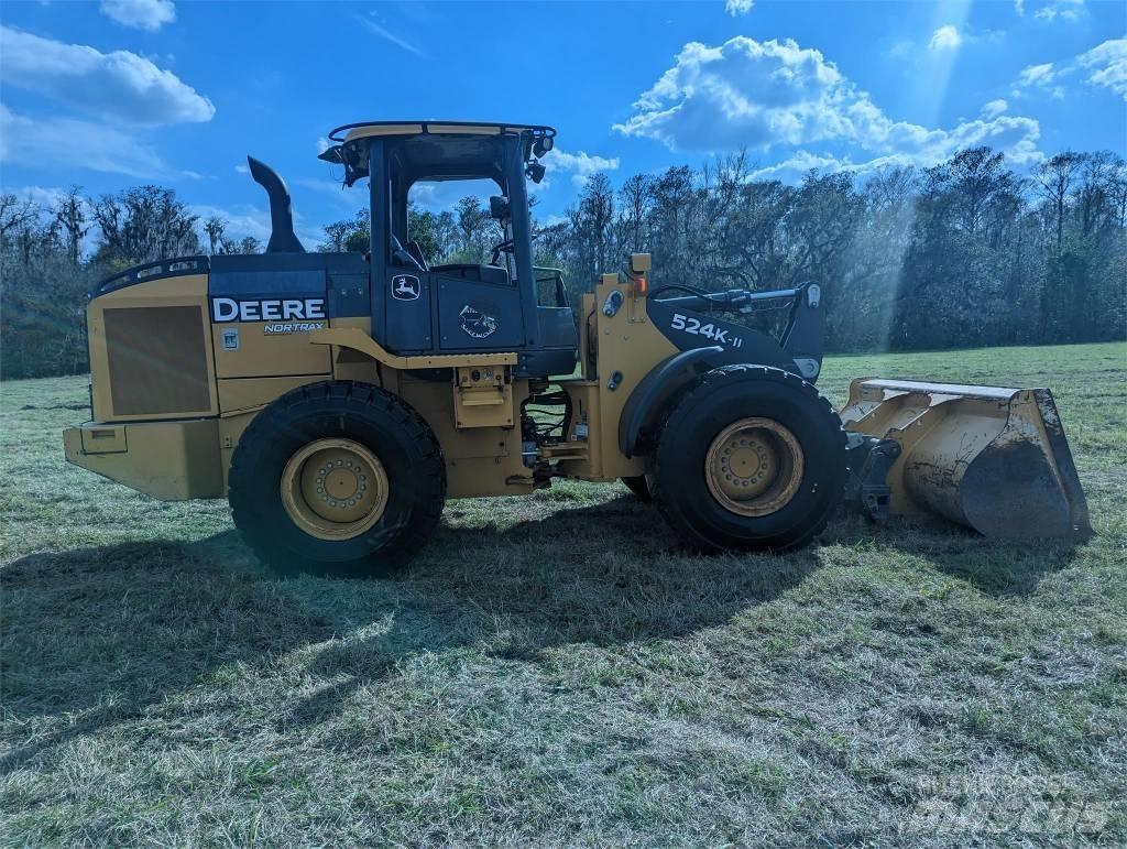 John Deere 524KII Kolové nakladače