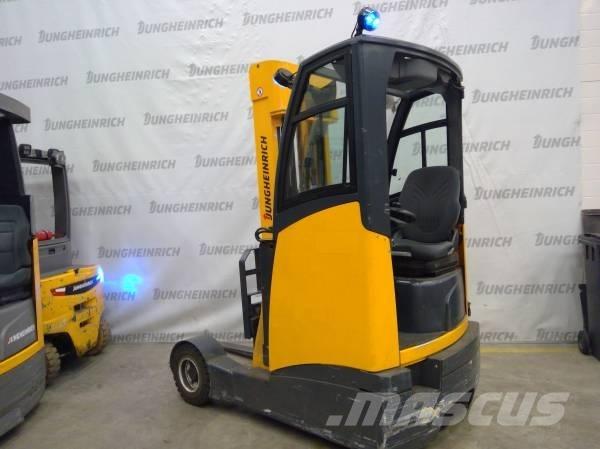 Jungheinrich ETV C16 Retraky