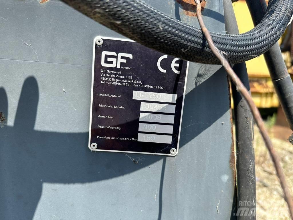 GF Gordoni LG250 Grejdry