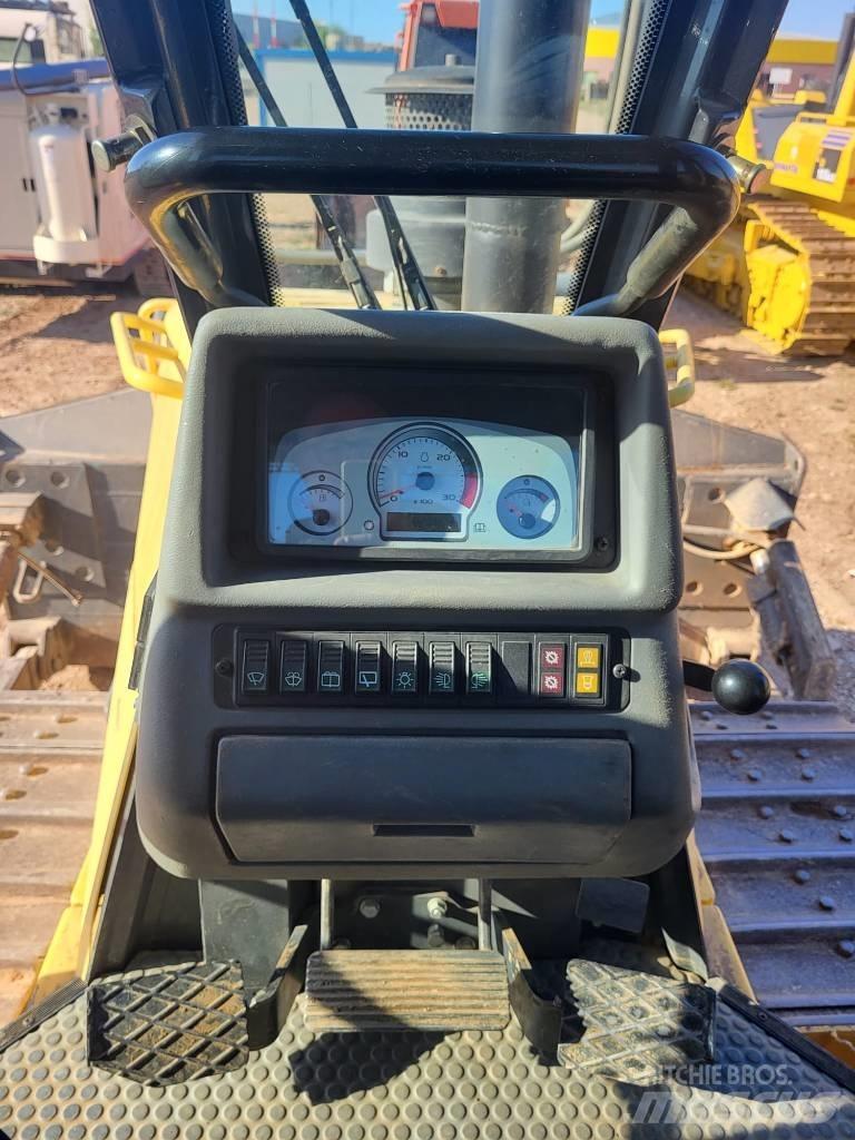 New Holland D 180 Pásové dozery
