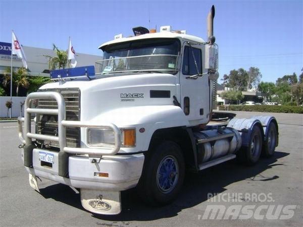 Mack Fleetliner Tahače