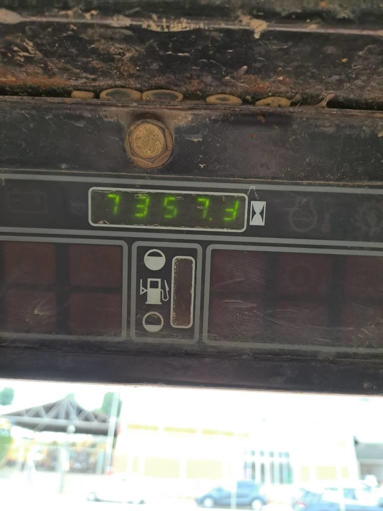 Fiat-Hitachi SL55B Smykem řízené nakladače
