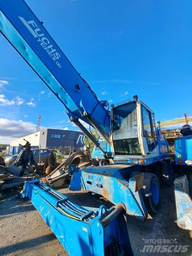 Fuchs MHL 350C Stroje pro manipulaci s odpadem