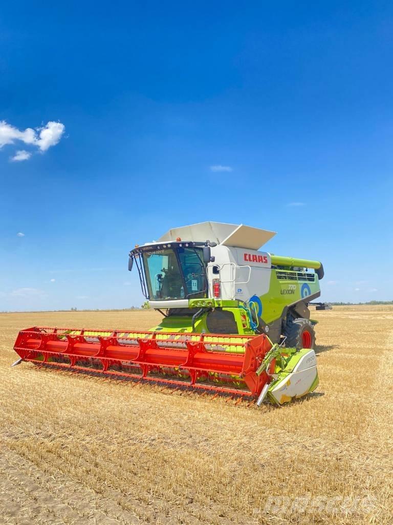 CLAAS Lexion 770 TT Sklízecí mlátičky