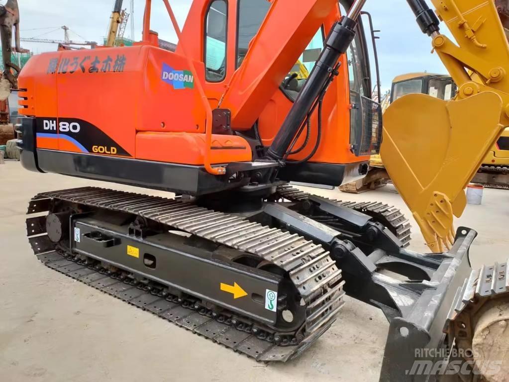 Doosan DH 80 Midi rýpadla 7t - 12t