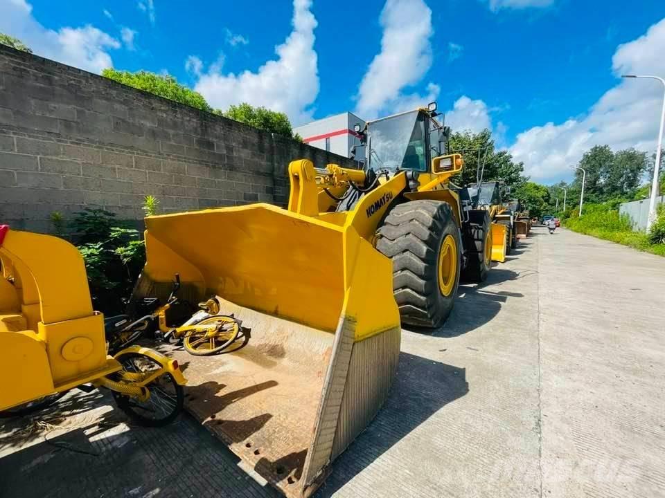 Komatsu wa470 Kolové nakladače