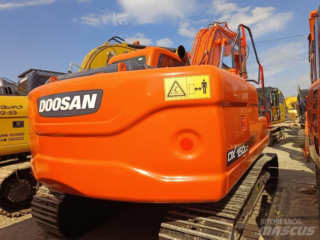 Doosan DX150 LC Pásová rýpadla