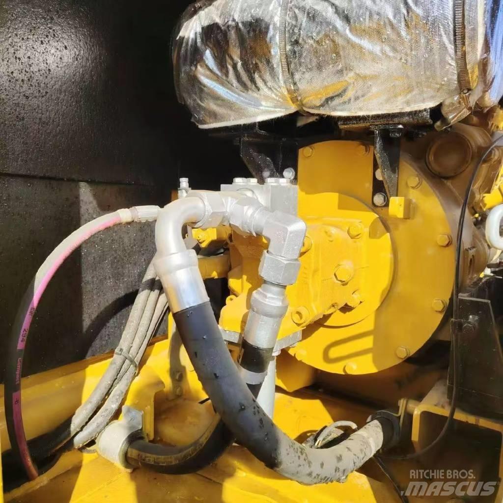 CAT 308 Pásová rýpadla