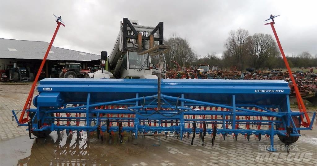 Stegsted 5 Mechanické secí stroje