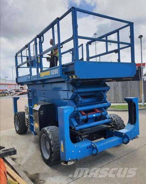 Genie GS 5390 RT Nůžková zvedací plošina