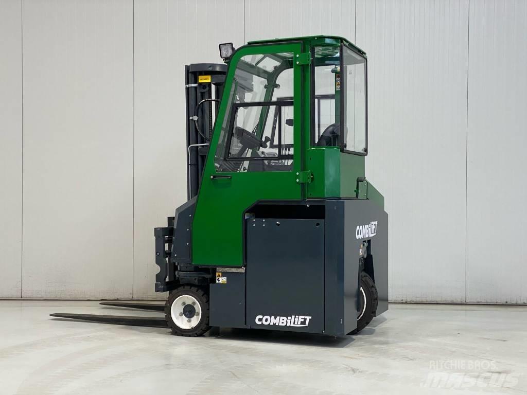 Combilift CBE2500 4 cestní vysokozdvižné vozíky