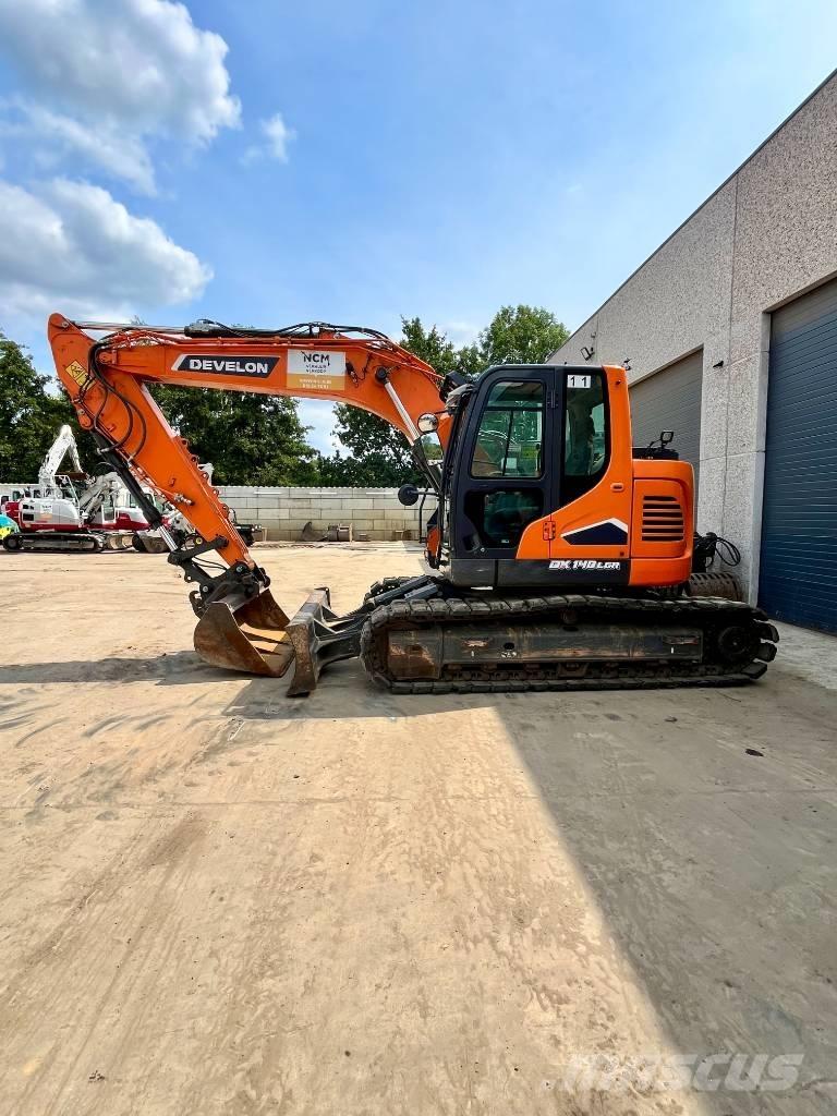 Develon DX 140 LCR-7 Pásová rýpadla